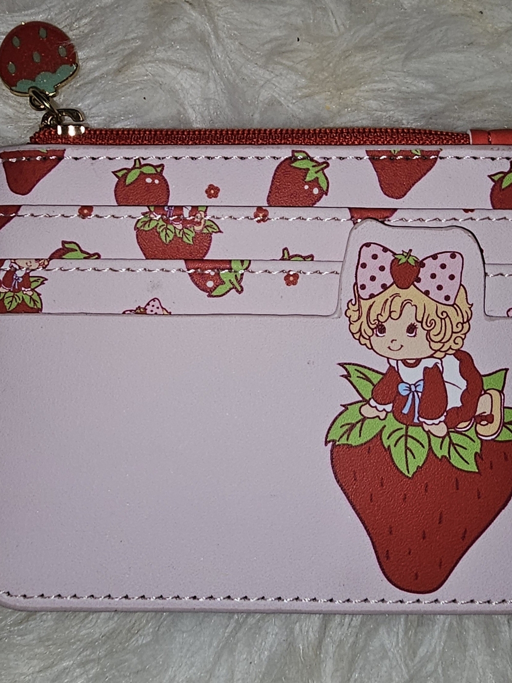 Strawberry Shortcake Card Holder - Picture 2 of 7
